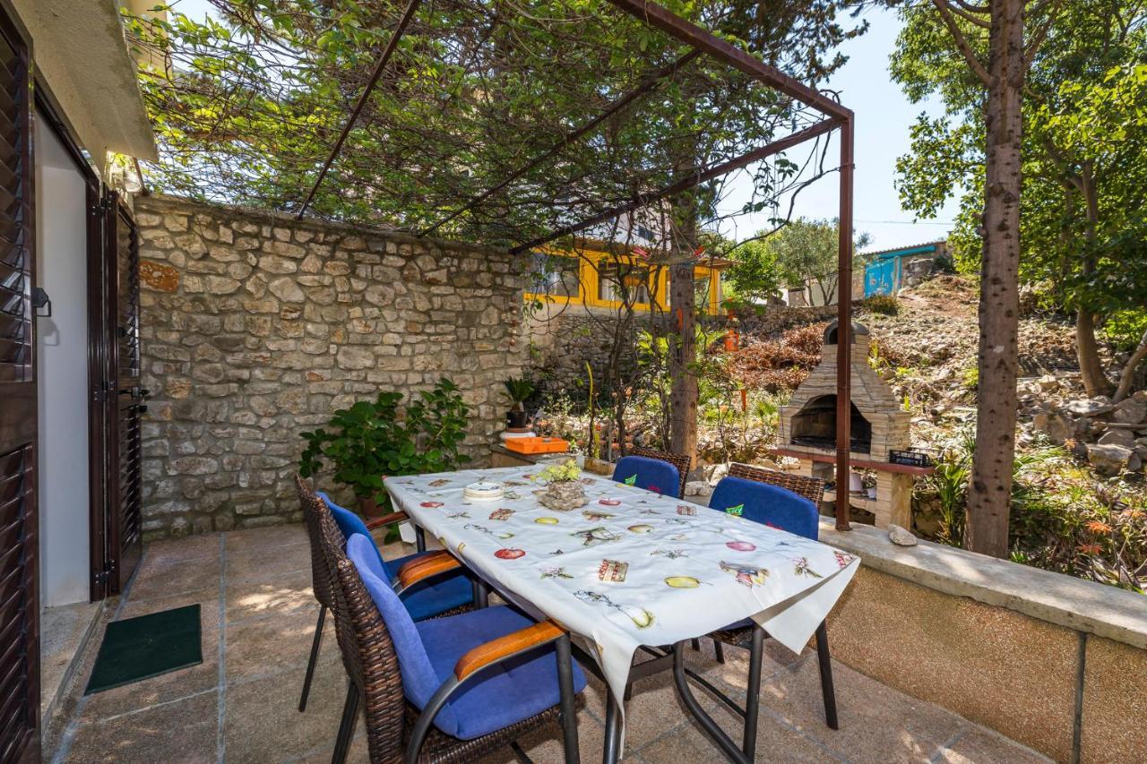Holiday Home Villa Esperanca Veli Lošinj Eksteriør bilde