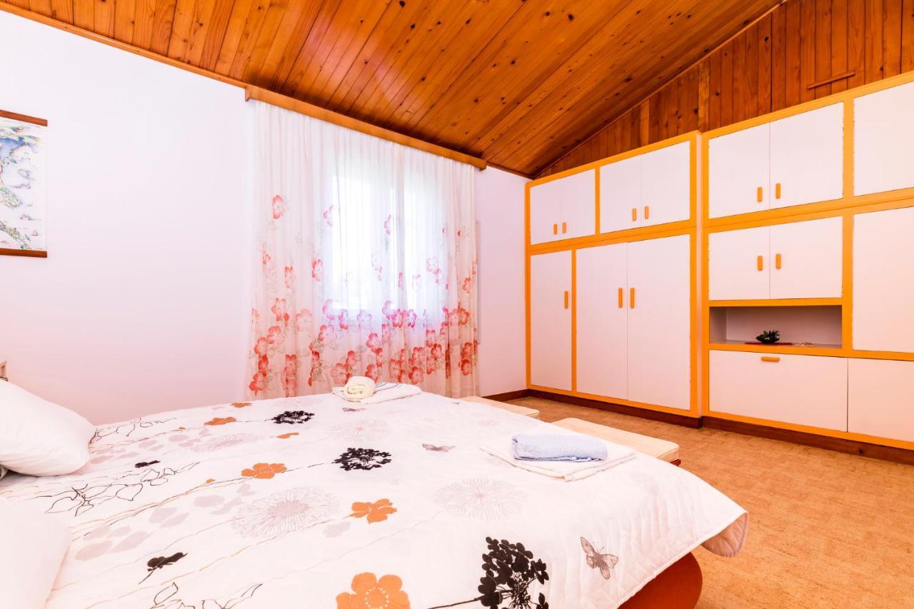 Holiday Home Villa Esperanca Veli Lošinj Eksteriør bilde