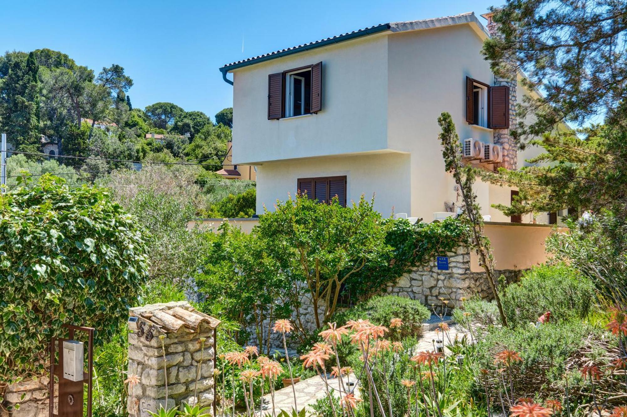 Holiday Home Villa Esperanca Veli Lošinj Eksteriør bilde