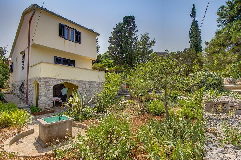 Holiday Home Villa Esperanca Veli Lošinj Eksteriør bilde