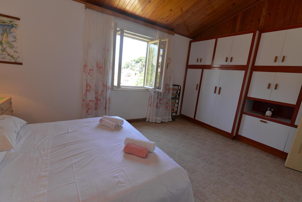 Holiday Home Villa Esperanca Veli Lošinj Eksteriør bilde