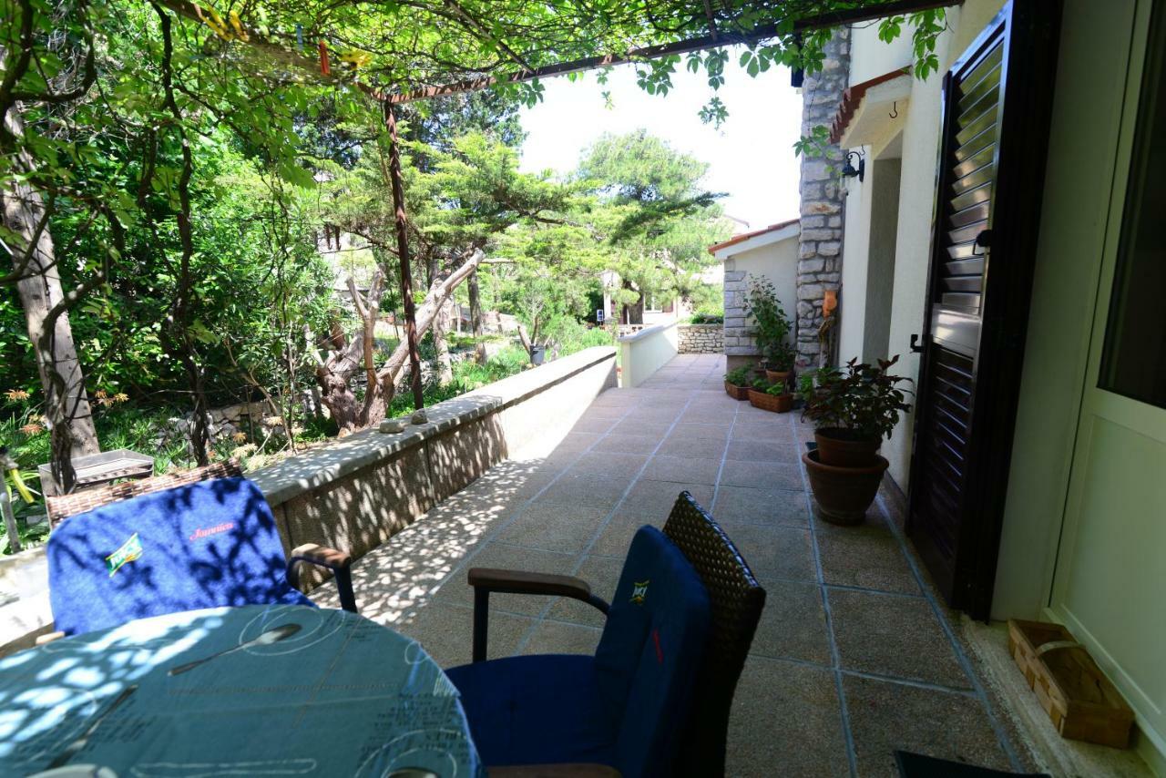 Holiday Home Villa Esperanca Veli Lošinj Eksteriør bilde